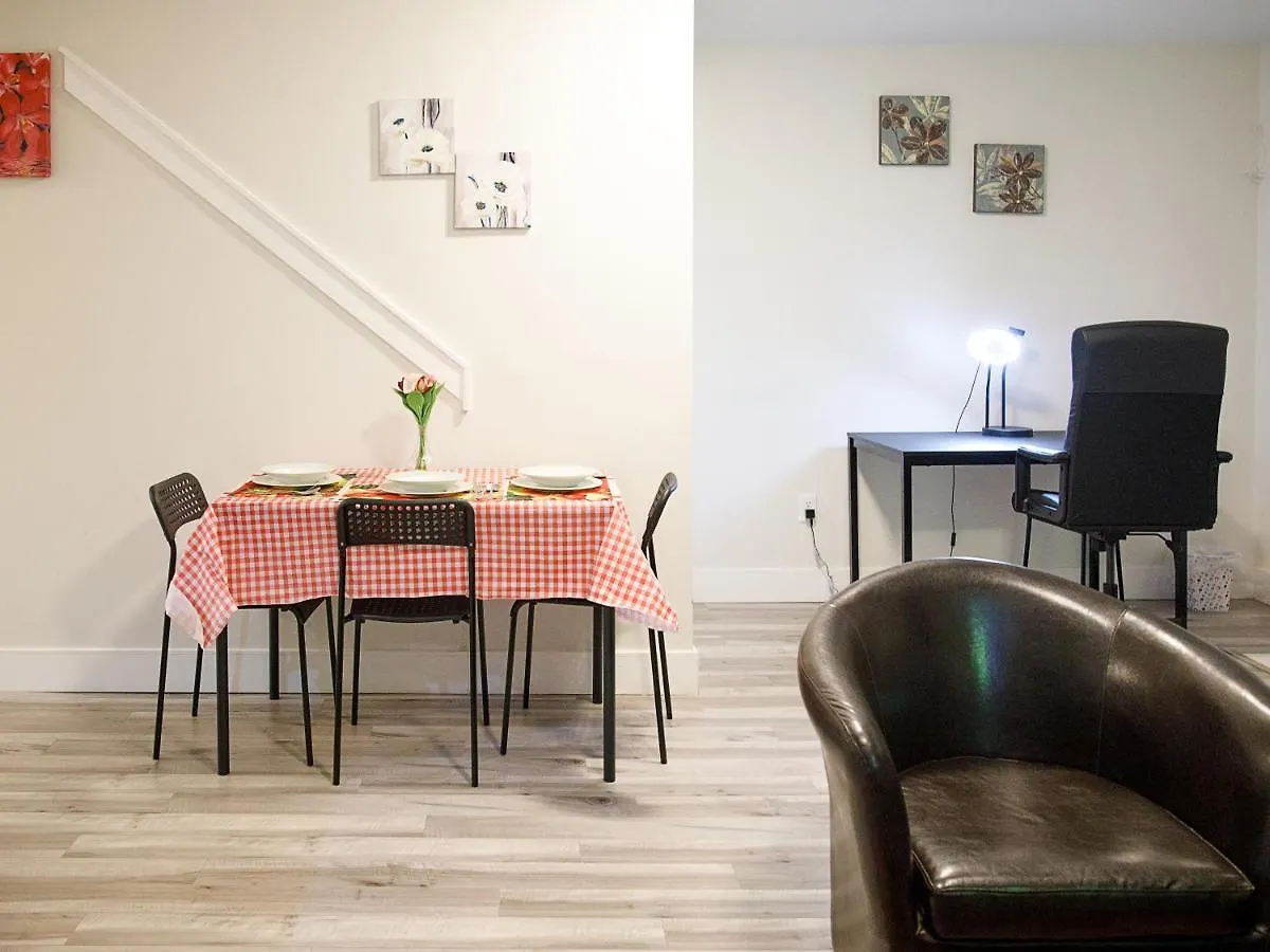 Apartment Amba Exquisite-Comfy & Private Suite In Halifax Canada