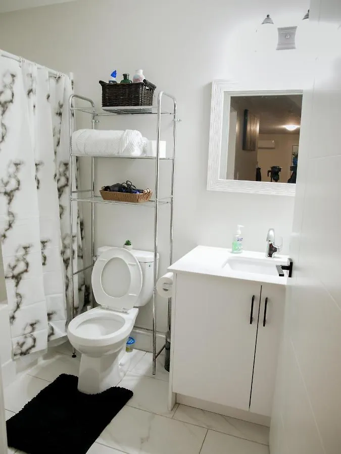 Apartment Amba Exquisite-Comfy & Private Suite In Halifax Canada